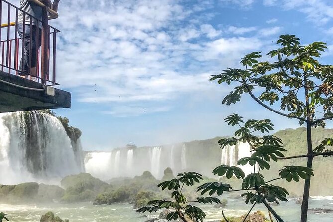 Iguazu Falls : Private day tour both Brazil & Argentina - Why seeing both sides in one day makes sense