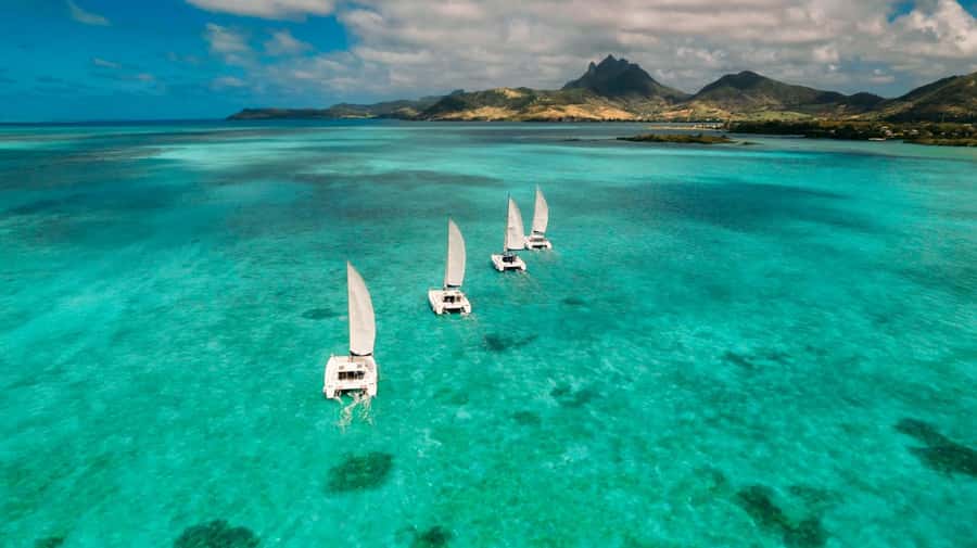 Ile Aux Cerfs: Catamaran Cruise, island, waterfalls, Lunch - What the crew adds to the day