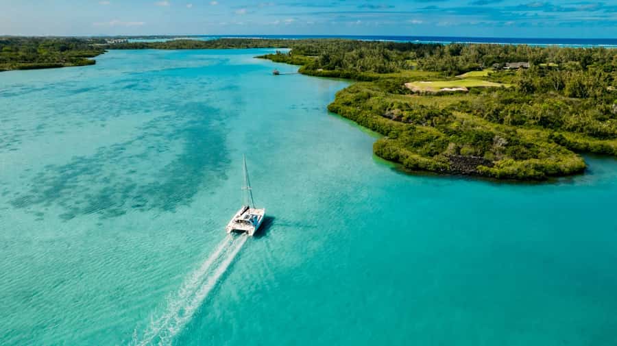 Ile Aux Cerfs: Catamaran Cruise, island, waterfalls, Lunch - Is $64 a fair price?