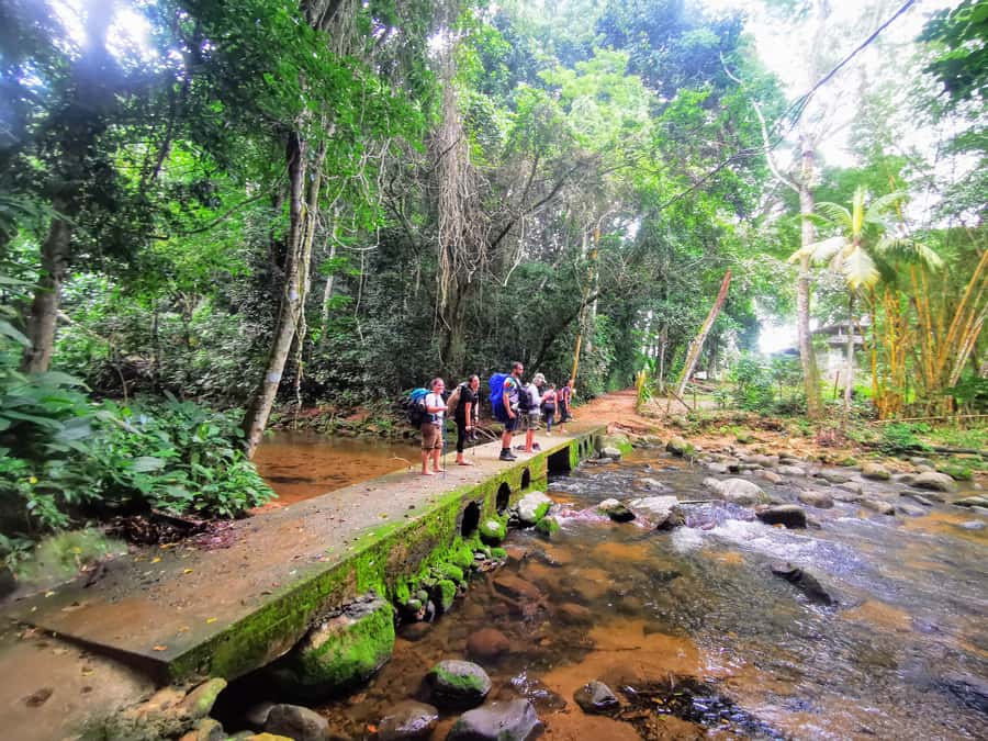 Ilha Grande: Private Hiking with Forest, Beaches & Waterfall - Praia Preta, the Lazareto, and the old Aqueduct