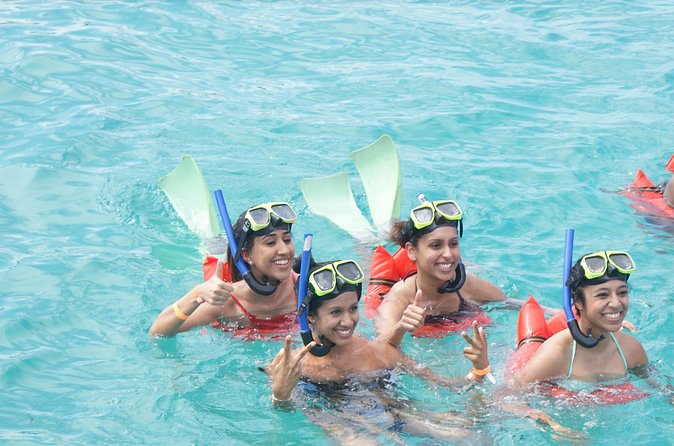 Jamaica Dunn's River Falls Party Cruise with Snorkeling - Practical packing advice