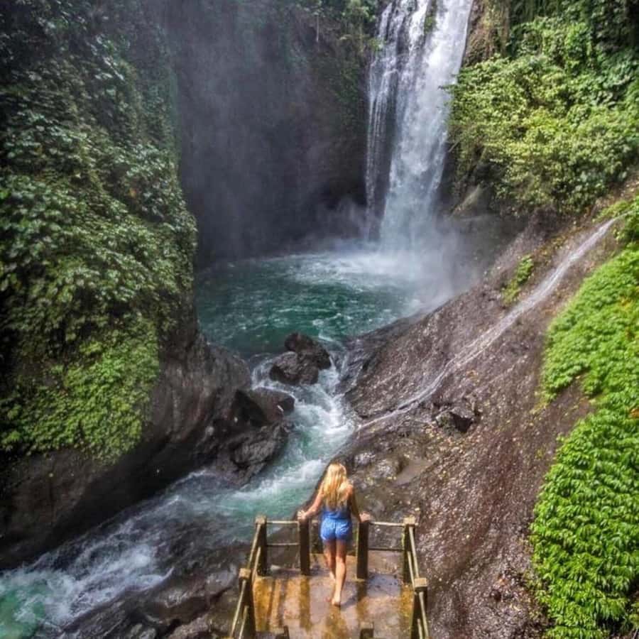 Jumping Sliding at Aling- Aling Waterfall and Handara Gate - Four waterfalls, but not four big jumps