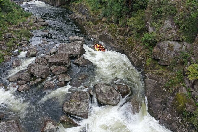 Kaituna Cascades - Grade 5 Wairoa River near Tauranga - The canyon run adds time and scenery