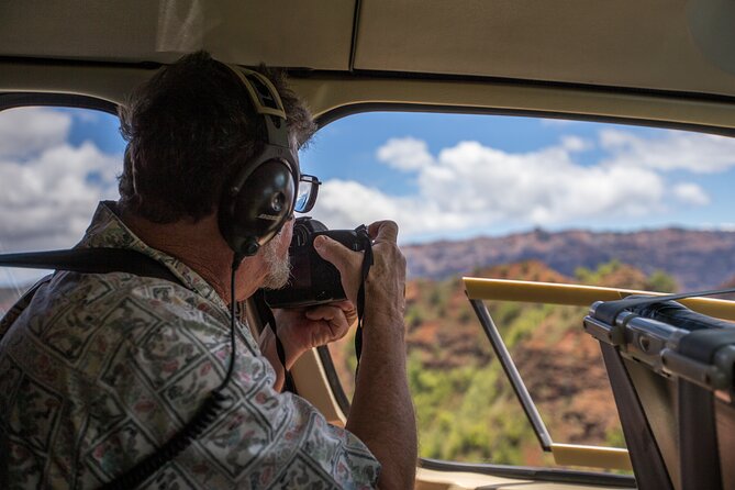 Kauai Deluxe Waterfall Safari: Helicopter Tour - Waimea Canyon from above