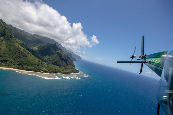 Kauai Deluxe Waterfall Safari: Helicopter Tour - Waterfalls, valleys, and the famous Jurassic Falls
