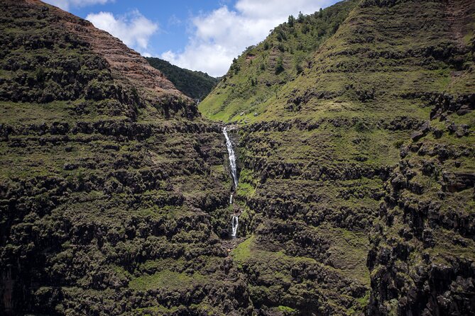 Kauai Deluxe Waterfall Safari: Helicopter Tour - Is $309 a fair price?