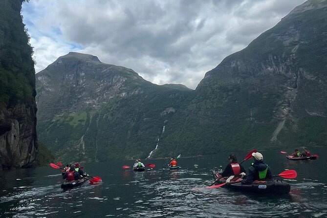 Kayak Tour with Waterfall Views in Geiranger - What the three-hour schedule really means