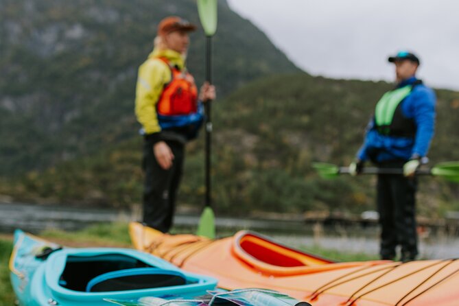 Kayak Tour with Waterfall Views in Geiranger - Equipment, clothing, and getting comfortable