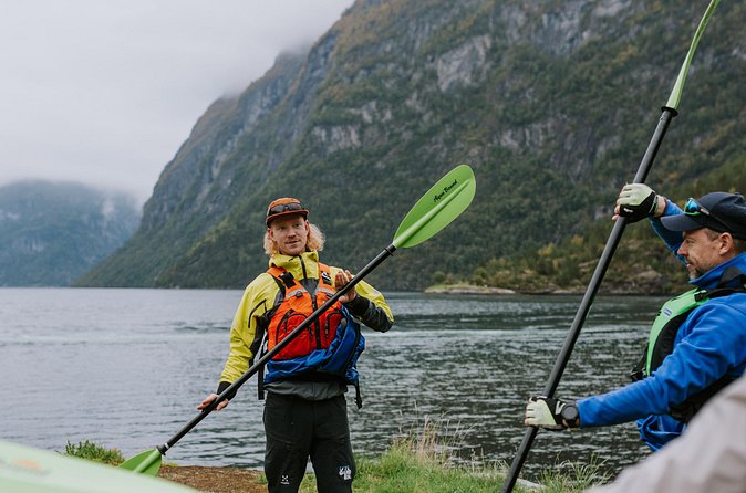 Kayak Tour with Waterfall Views in Geiranger - Who should book it?