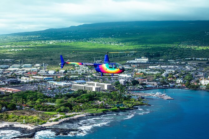 Kohala Coast Volcano Waterfalls-90 Min Heli Tour-Doors Off or On - The Kona coast on the return flight