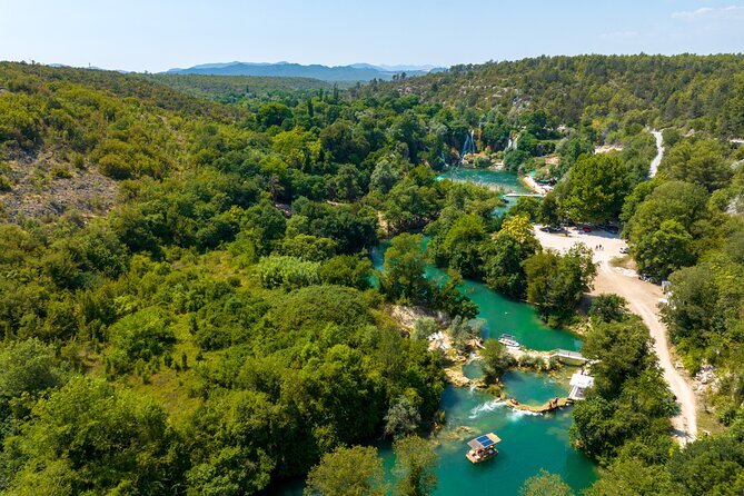 Kravice Waterfalls, Mostar and Pocitelj Day Tour from Dubrovnik - Transport, comfort, and the border
