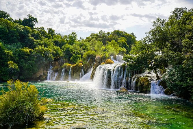 Krka Waterfalls, Food & Wine Tasting, Boat Ride & Zadar Old Town - Who should book this excursion