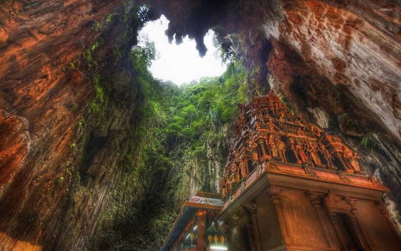 Kuala Lumpur Adventure:Kanching Falls, Ramayana & Batu Caves - Who will enjoy this outing most?