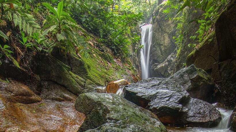 Kuala Lumpur: Batu Caves, Ramayana Caves & Kanching Falls - Ramayana Cave and the story of Lord Rama