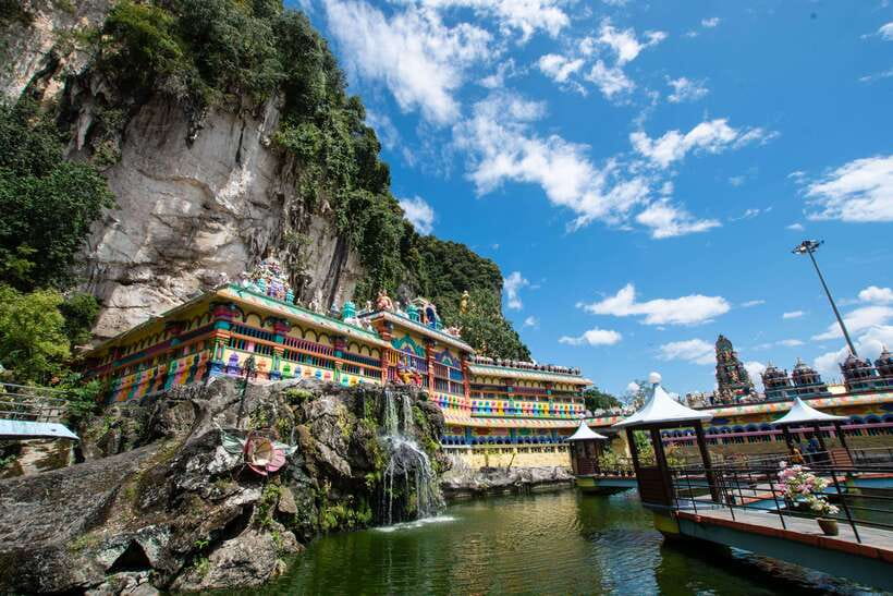 Kuala Lumpur: Batu Caves, Ramayana Caves & Kanching Falls - What to wear and bring