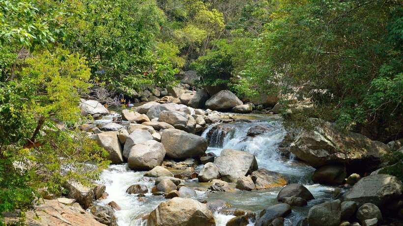 Kuala Lumpur: Batu Caves, Ramayana Caves & Kanching Falls - Who should book this tour?