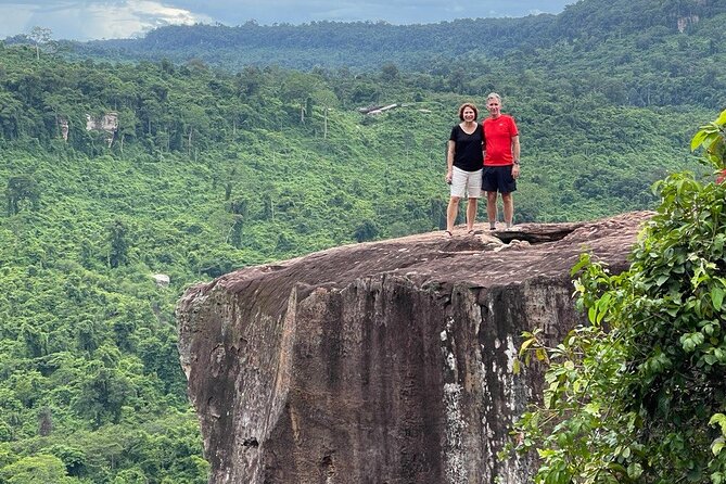 Kulen Waterfall Day Tour with Snacks Small-Group - Poeng Ta Kho, the Amazing Cliff viewpoint