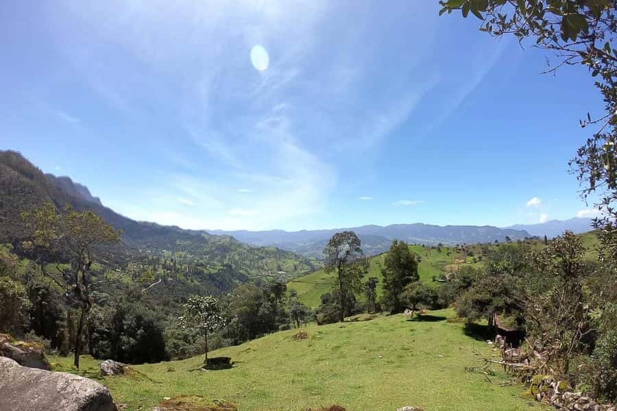 La Chorrera and Chiflon Waterfalls Private Hike Tour - Choachí lunch and the end of the day
