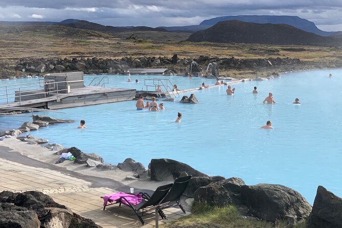Lake Myvatn and Godafoss Waterfall Day Tour from Akureyri - Guides are a major part of the experience