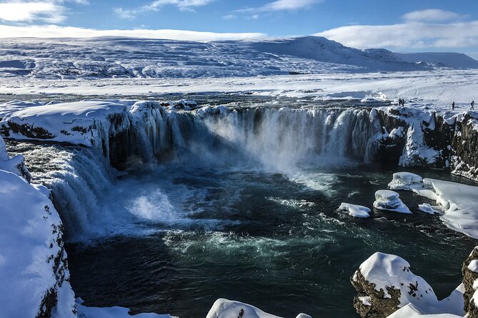Lake Myvatn and Godafoss Waterfall for Cruise Ships from Husavik - The road to Myvatn is part of the experience