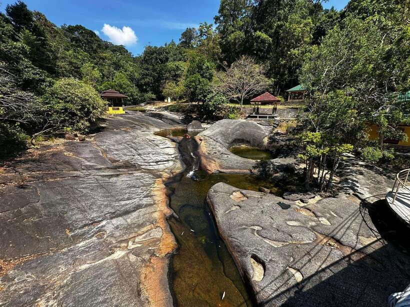 Langkawi: Seven Wells Waterfalls and Sacred Blue Pool Trip - The lower falls, upper pools, and mountain views