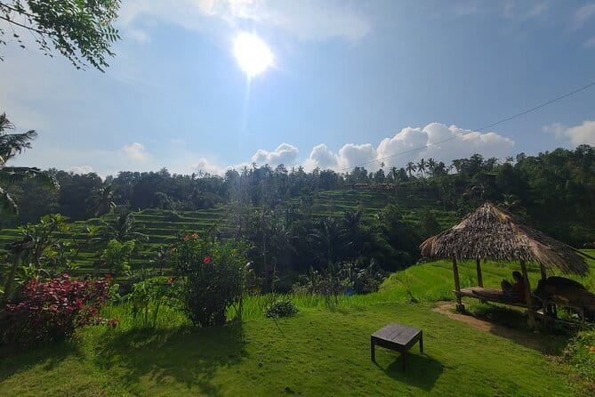 Lemukih Hidden Trekking Waterslide Sekumpul and Fiji Waterfall - Starting in Lemukih Village