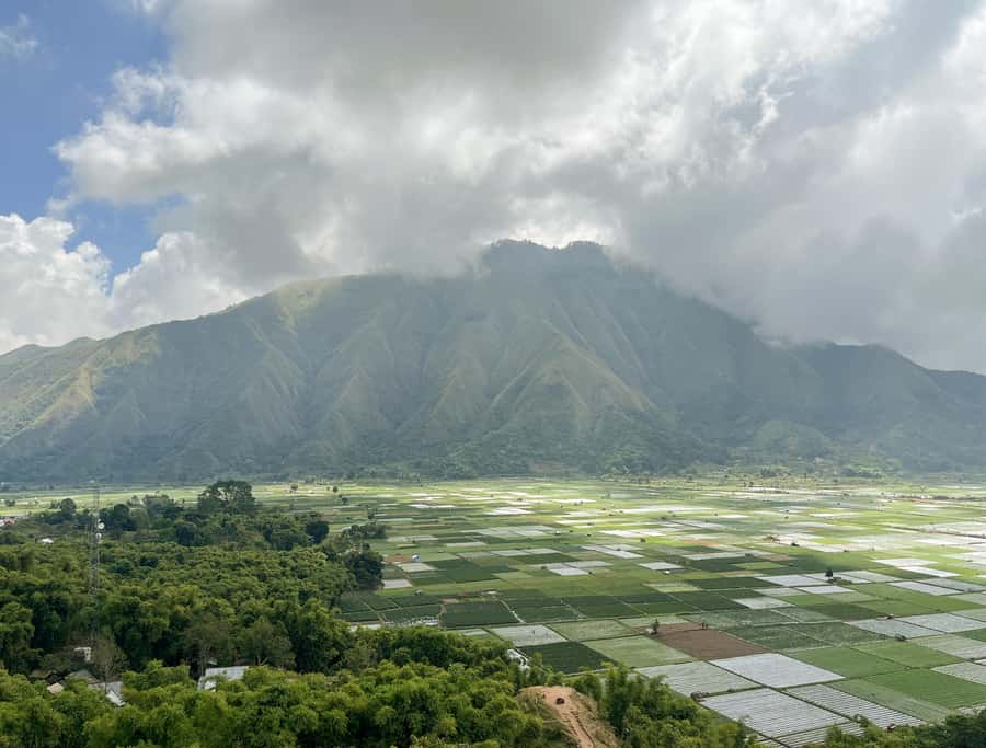 Lombok Spectacular: Waterfalls, Selong Hill & Pusuk Sembalun - Starting early from your hotel