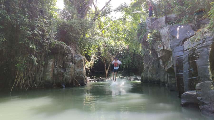 Lombok: Waterfall Benang Kelambu & River Rafting Trip - Practical Packing Advice for the Day