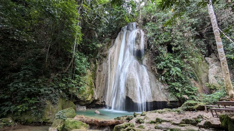 Luang Prabang to Nong Khiaw: River Cruise, Hike & Waterfall - The 8:30 AM Pickup and Rough Road to the River