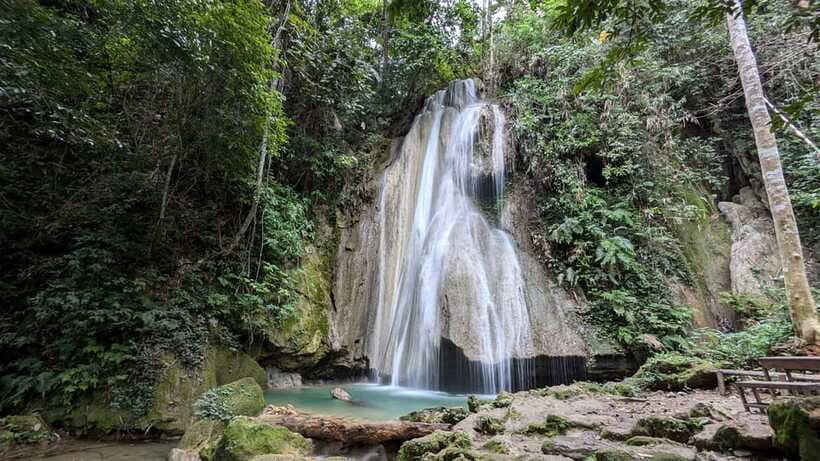 Luang Prabang to Nong Khiaw: River Cruise, Hike & Waterfall - The Guide Can Make or Break the Afternoon