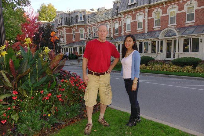 Luxury Small-Group Niagara Falls Day Tour from Toronto with Hornblower Cruise - Niagara-on-the-Lake: pretty streets and a welcome change of pace
