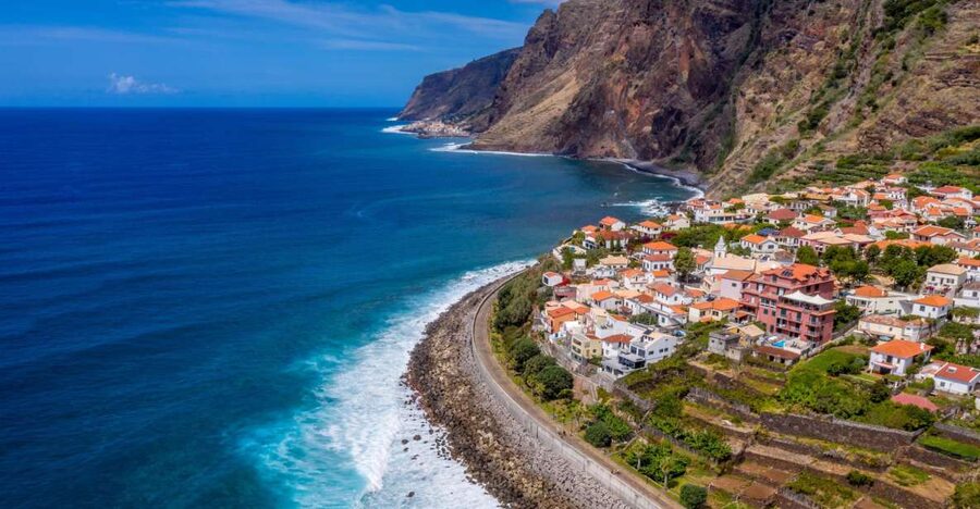 Madeira : Southwest coast, Run & Anjo´s Waterfall 4x4 Tour - Five things to know before you book