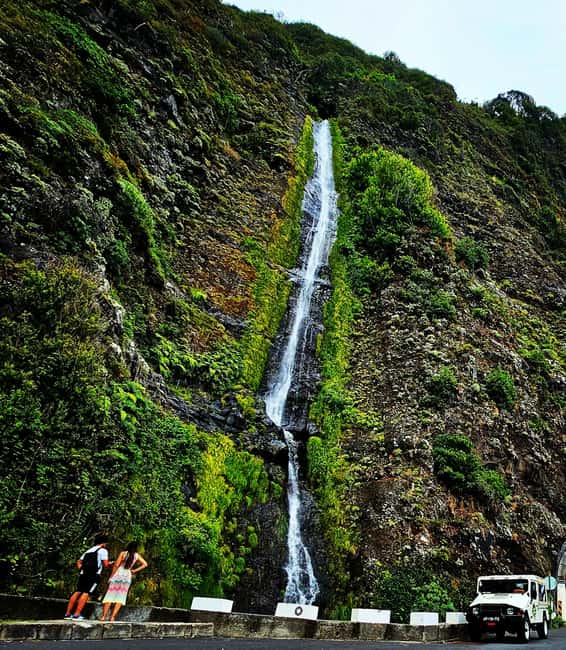 Madeira: Visit the Vulcanic Pools, Waterfalls and the Magic Forest of Fanal - Véu da Noiva and Água d’Alto finish with waterfalls