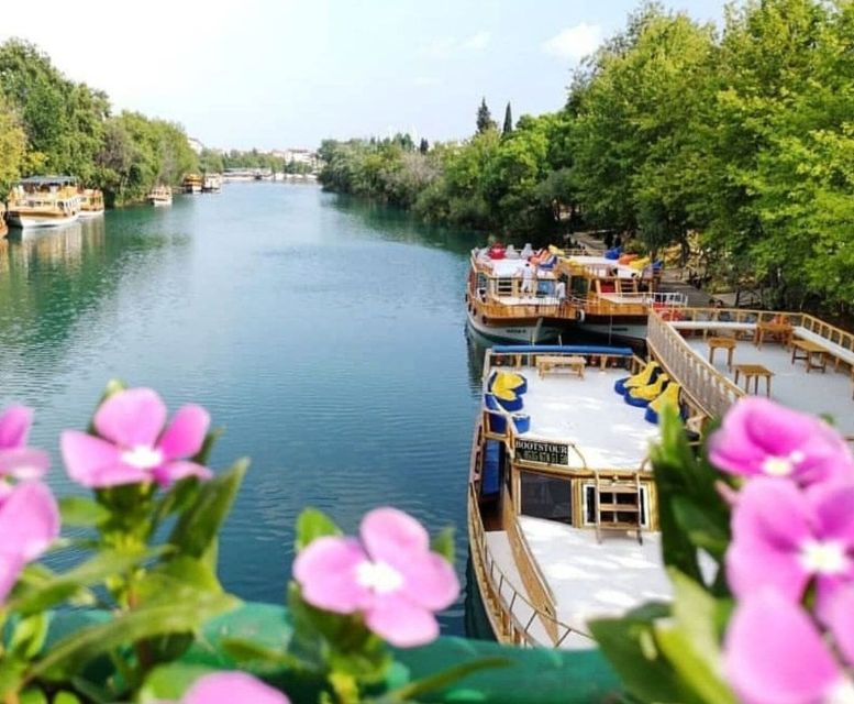 Manavgat River Cruise With Waterfall & Bazaar Tour - The fountain show and other advertised extras