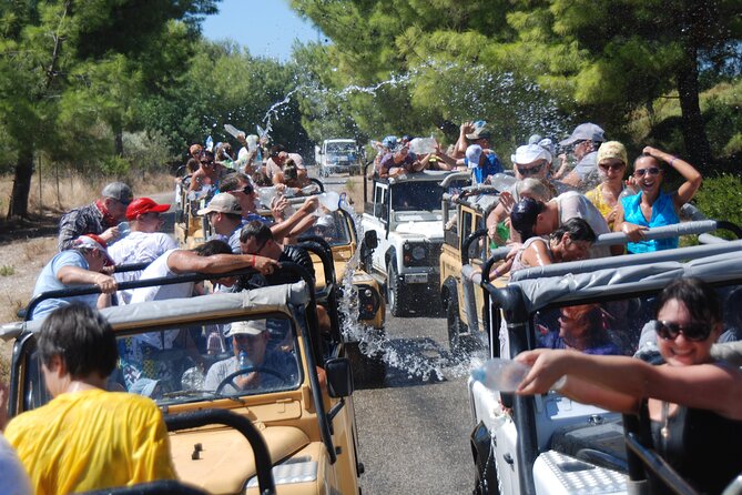 Marmaris Jeep Safari Tour With Waterfall and Water Fights - The midmorning comfort stop