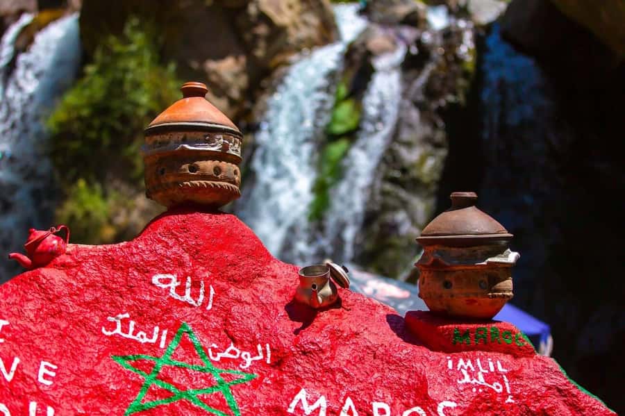 Marrakech: Atlas Mountains, Camel Ride, Waterfalls, & Lunch - Market towns and a possible local souk