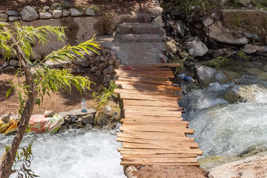 Marrakech: Atlas Mountains & Ourika Waterfalls, Lunch+Guide - The people who help make the day work