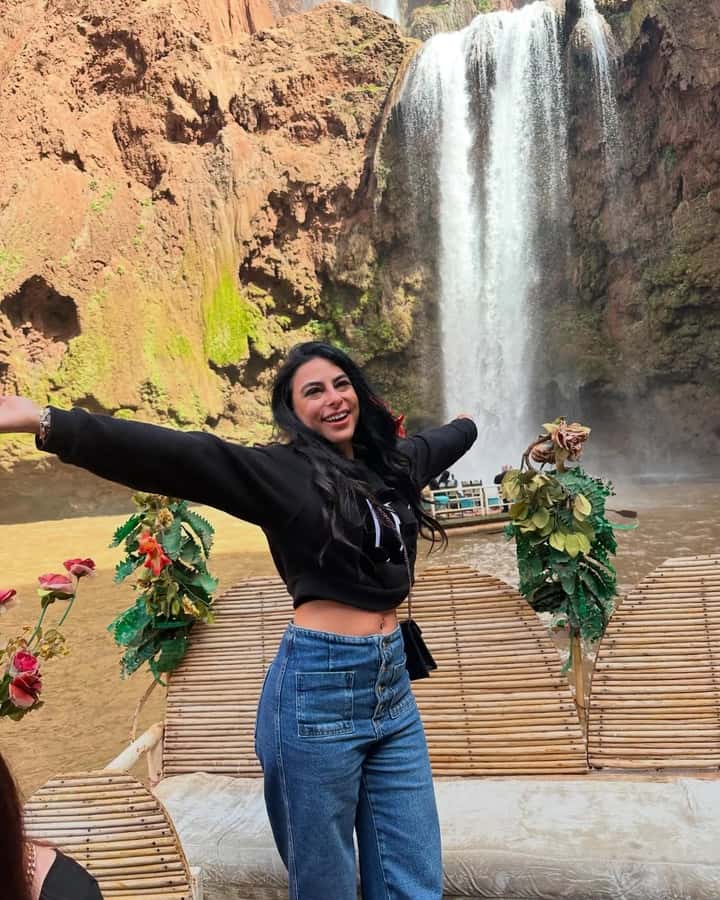 Marrakech: Ouzoud Waterfall, Guided Hike, Boat Ride & Lunch - Seeing the falls from above and below