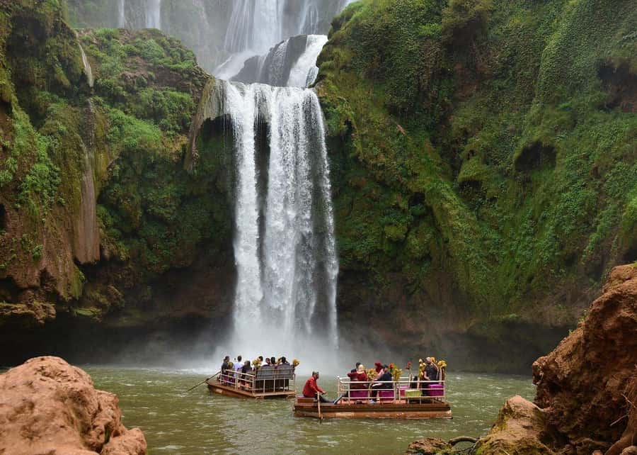 Marrakech to Ouzoud waterfalls day tour - Guide & boat ride - Who will enjoy this most