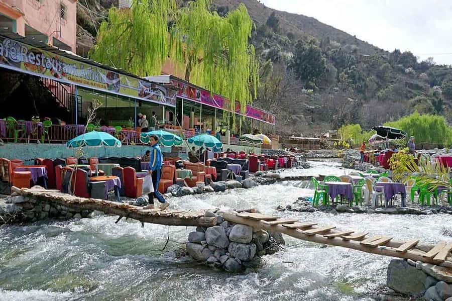Marrakesh: Ourika Waterfalls, Atlas Mountains, Lunch + Guide - The return drive and the shared-tour tradeoff