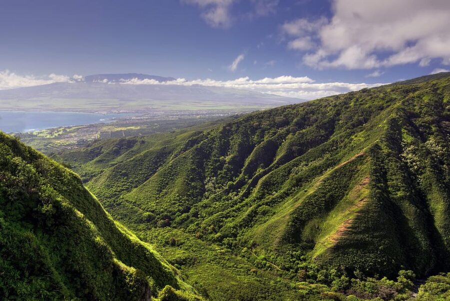Maui: Waterfalls of West Maui and Molokai Helicopter Tour - Is $419 a fair price?