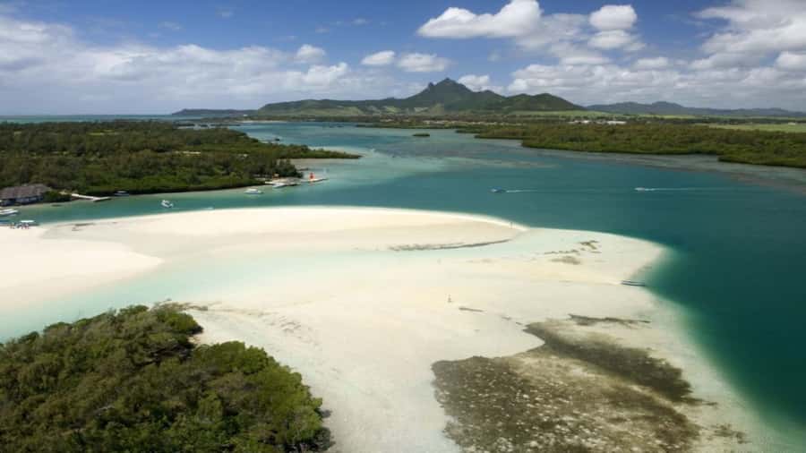 Mauritius: Ile aux Cerf Catamaran w/Waterfall Visit & Lunch - The crew and the small-group experience