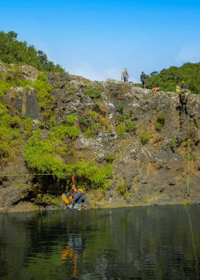 Mauritius: Tamarind Falls Canyoning Adventure - What the guides add to the day