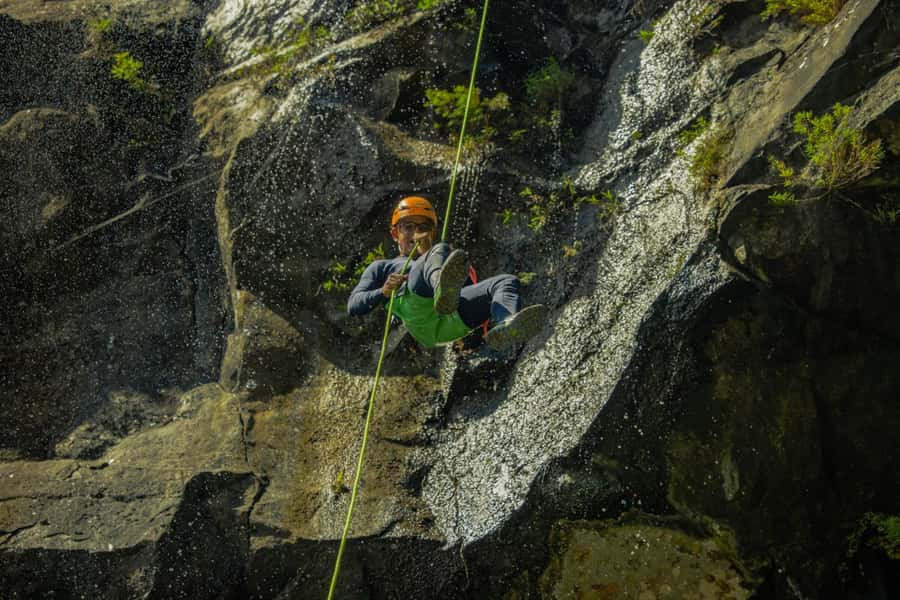 Mauritius: Tamarind Falls Canyoning Adventure - Meeting point and timing tips