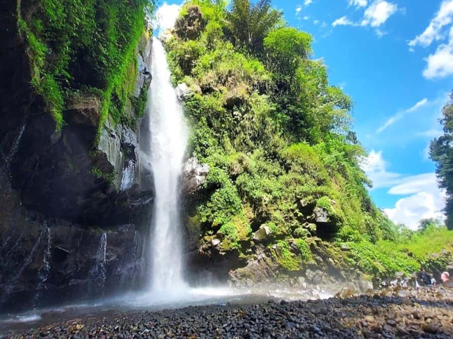 Merapi Volcano 4WD Jeep Tour and Kedung Kayang Waterfall - Timing, weather, and the sunrise option