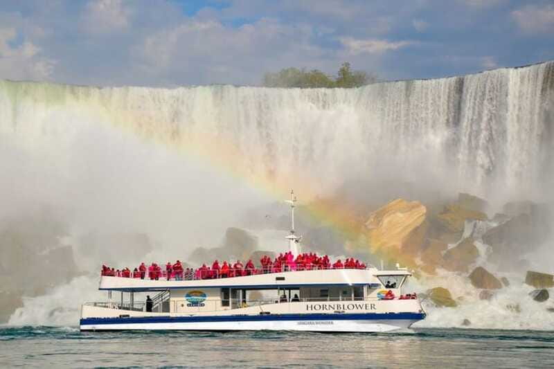 Mississauga: Niagara Falls Day Tours with Boat and Lunch - Who will get the most from this Niagara tour