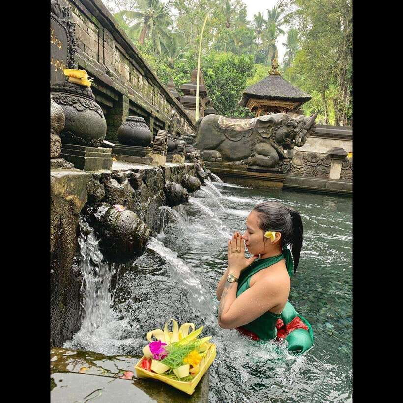 Monkey Forest, Kanto Lampo, Waterfall, Temple & Rice Terrace - Understanding the purification tradition at Tirta Empul