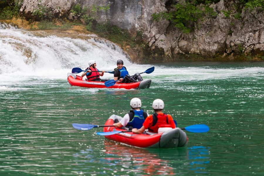 Mrežnica Waterfalls Kayaking | Slunj - Rastoke - Plitvice - Kayaking down waterfalls with a guide