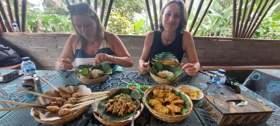 Munduk : Jungle Trekking,Canoeing,waterfall &authentic lunch - The Guide Can Shape the Day