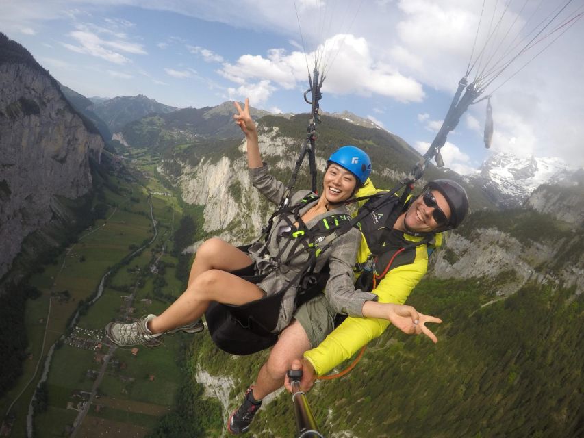 Mürren: Paragliding over Lauterbrunnen Cliffs and Waterfalls - The 15-Minute Walk to Takeoff